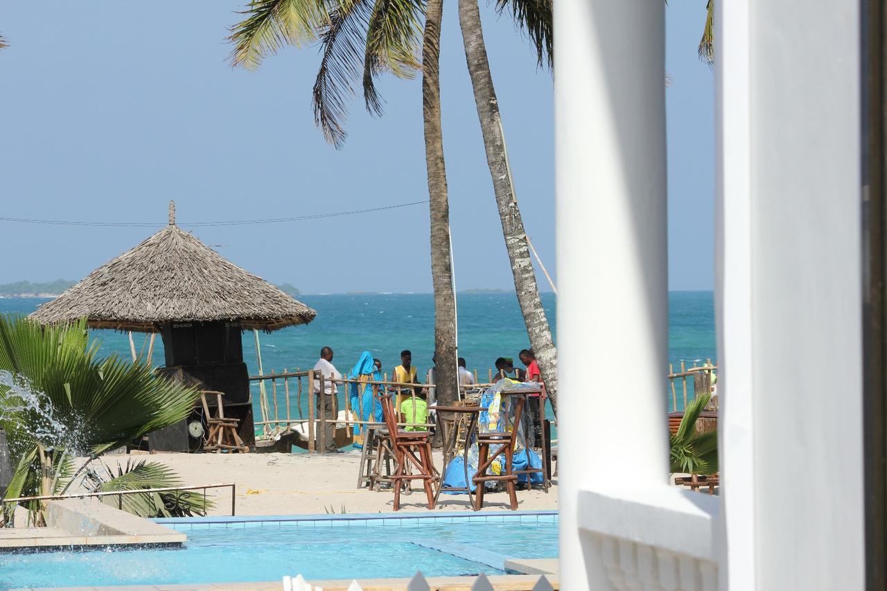 Villa Dahl Beach Resort ดาร์เอสซาลาม ภายนอก รูปภาพ
