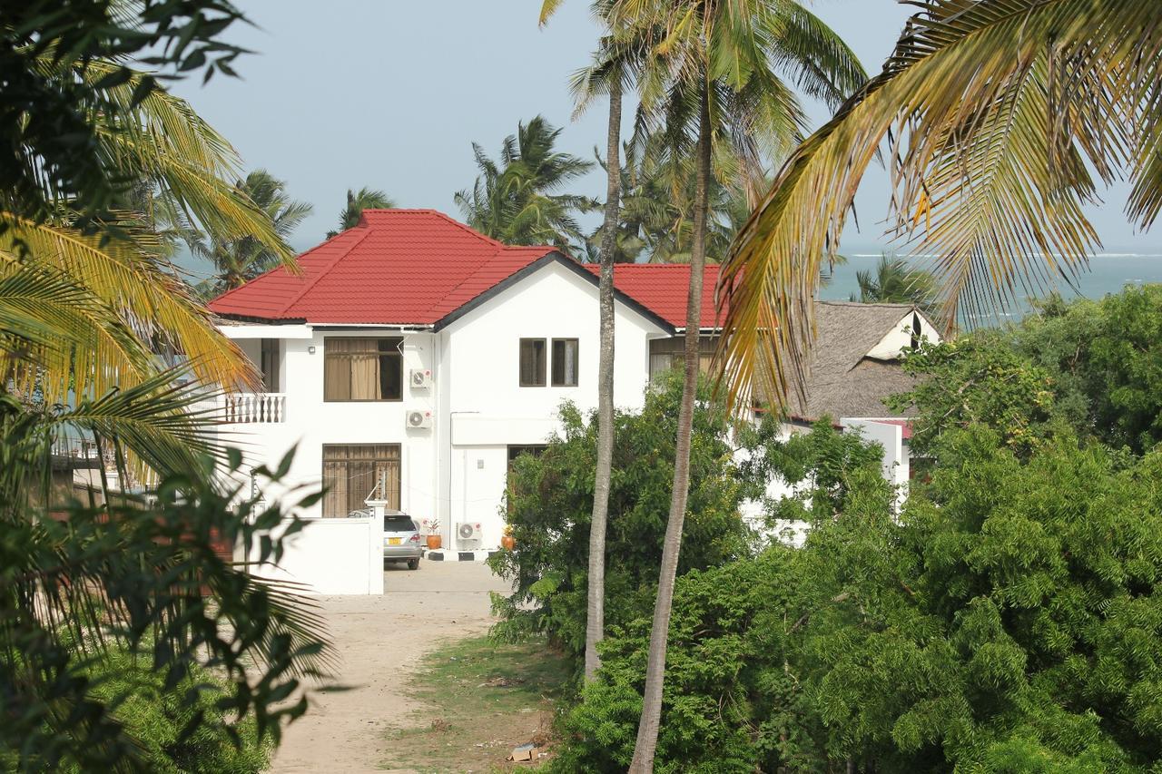 Villa Dahl Beach Resort ดาร์เอสซาลาม ภายนอก รูปภาพ