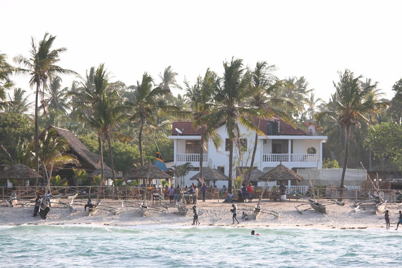 Villa Dahl Beach Resort ดาร์เอสซาลาม ภายนอก รูปภาพ