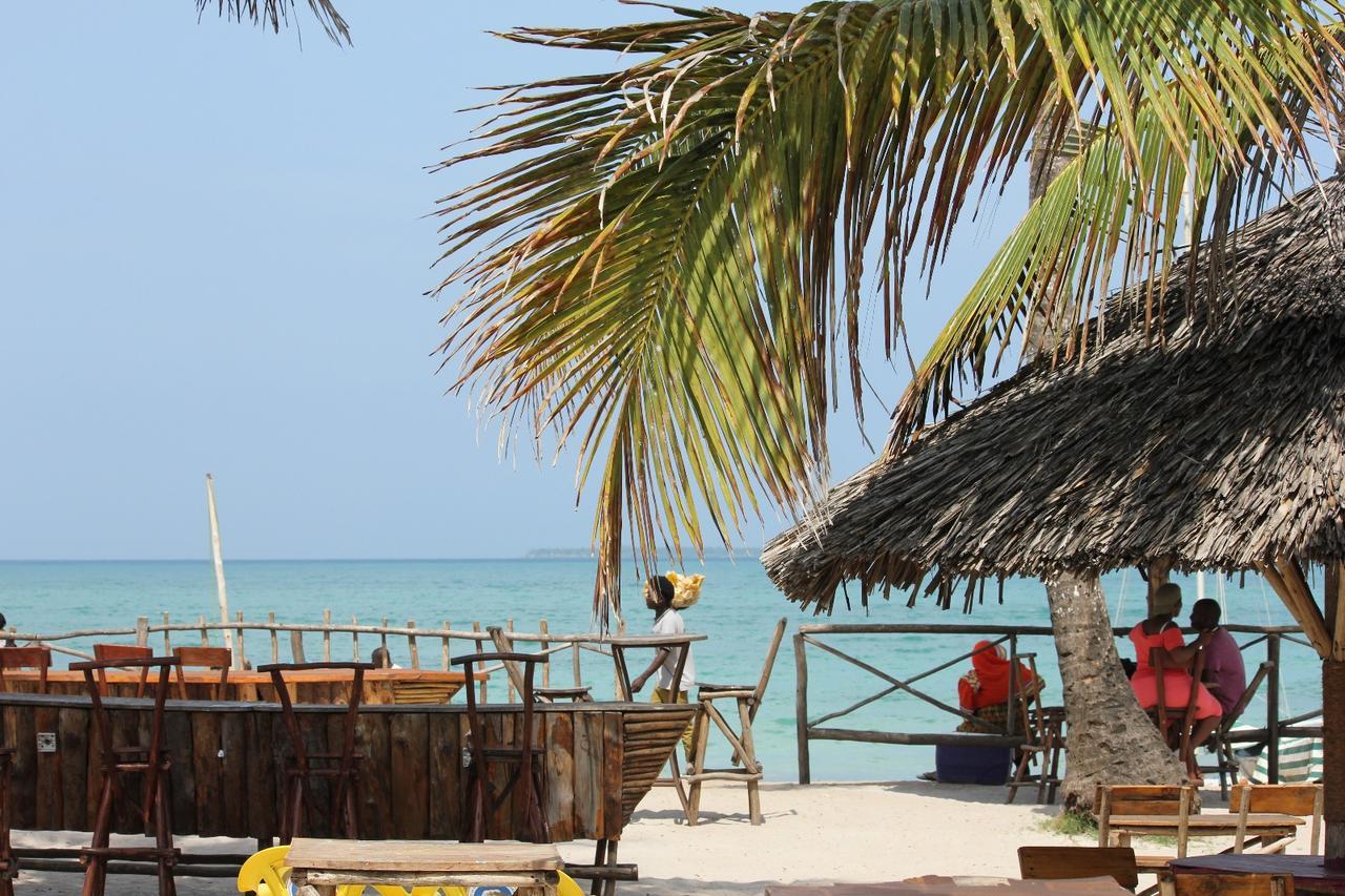 Villa Dahl Beach Resort ดาร์เอสซาลาม ภายนอก รูปภาพ