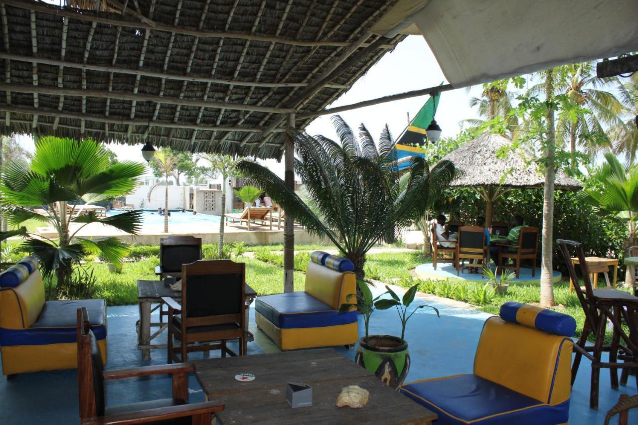 Villa Dahl Beach Resort ดาร์เอสซาลาม ภายนอก รูปภาพ
