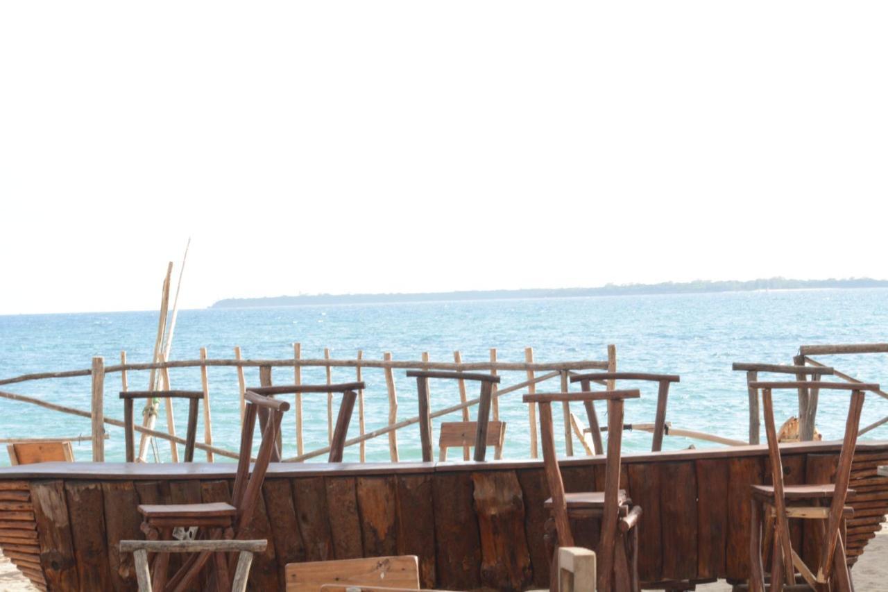 Villa Dahl Beach Resort ดาร์เอสซาลาม ภายนอก รูปภาพ