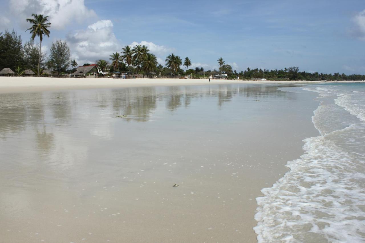 Villa Dahl Beach Resort ดาร์เอสซาลาม ภายนอก รูปภาพ