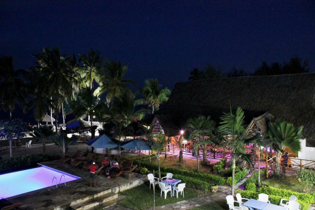 Villa Dahl Beach Resort ดาร์เอสซาลาม ภายนอก รูปภาพ